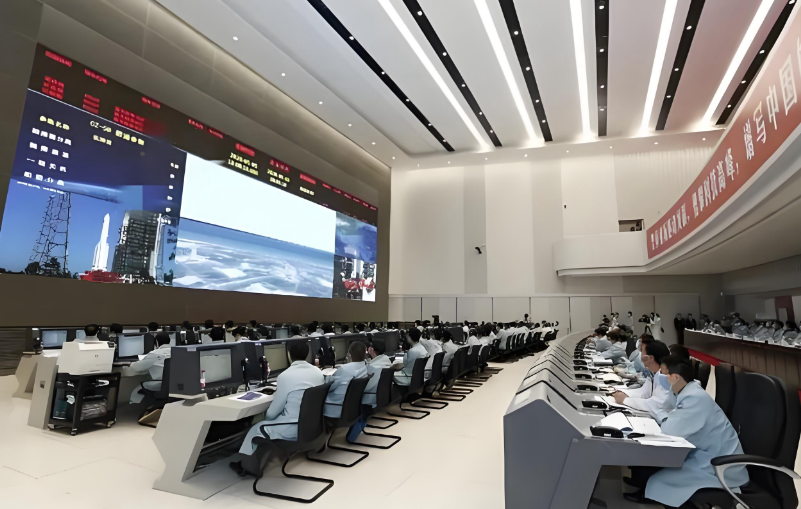 LED显示屏，，，照亮航空航天的新视野