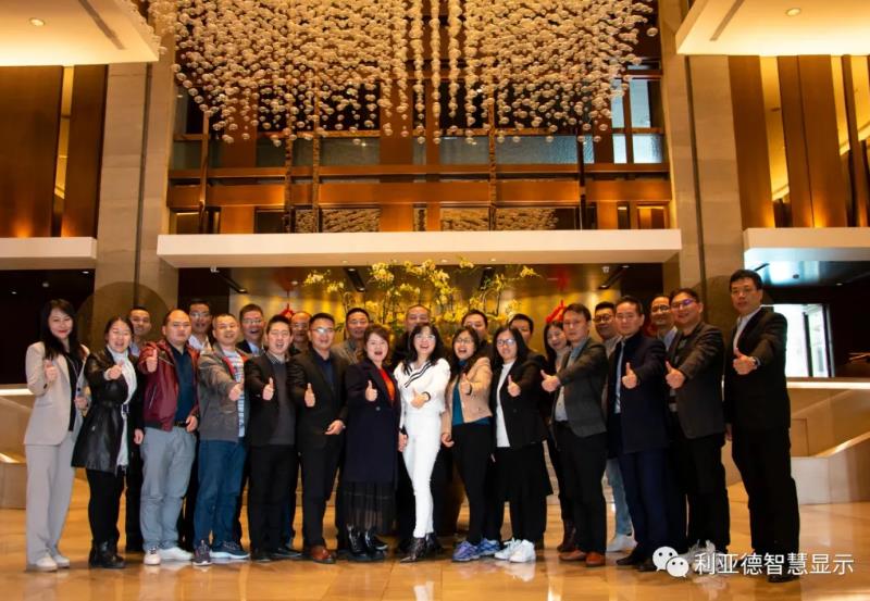 首页|NG大舞台,有梦你就来