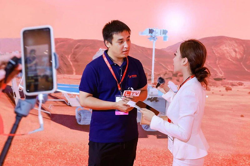 首页|NG大舞台,有梦你就来